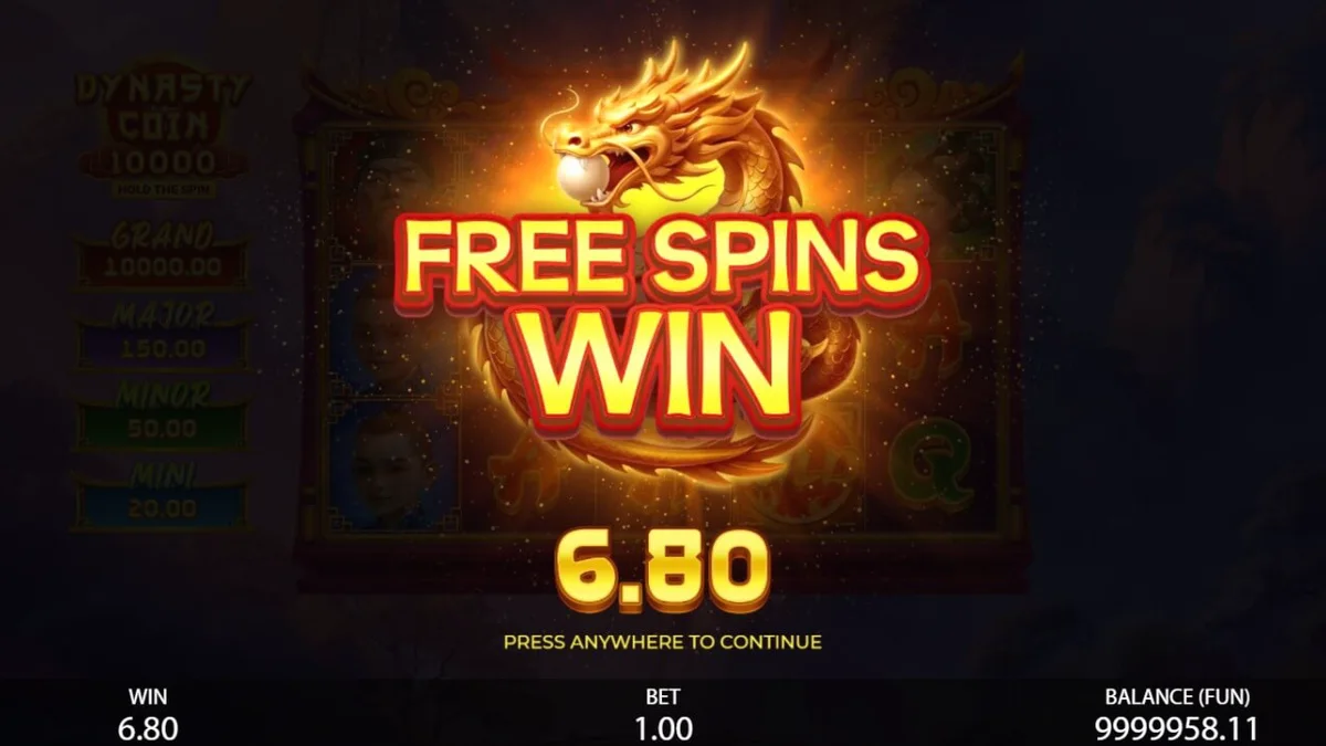 Interface do jogo Dynasty Coin 10,000: Hold the Spin com tema oriental